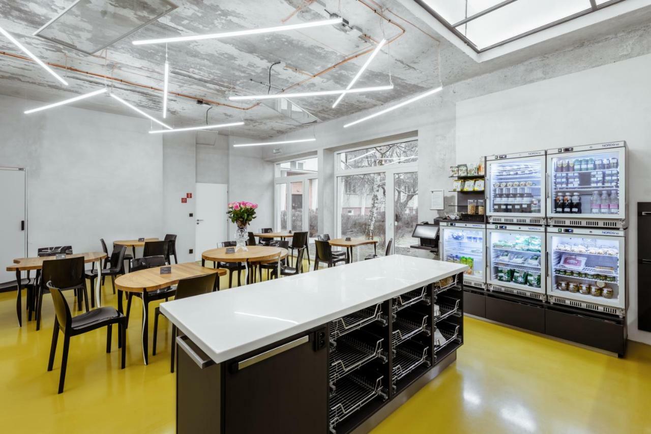 Smarthotel Nezvalova Archa ออลอโมตซ์ ภายนอก รูปภาพ