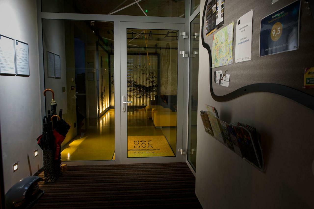 Smarthotel Nezvalova Archa ออลอโมตซ์ ภายนอก รูปภาพ